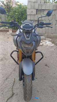 Shadow Grey Hero Xtreme 160R 4V Combat Edition