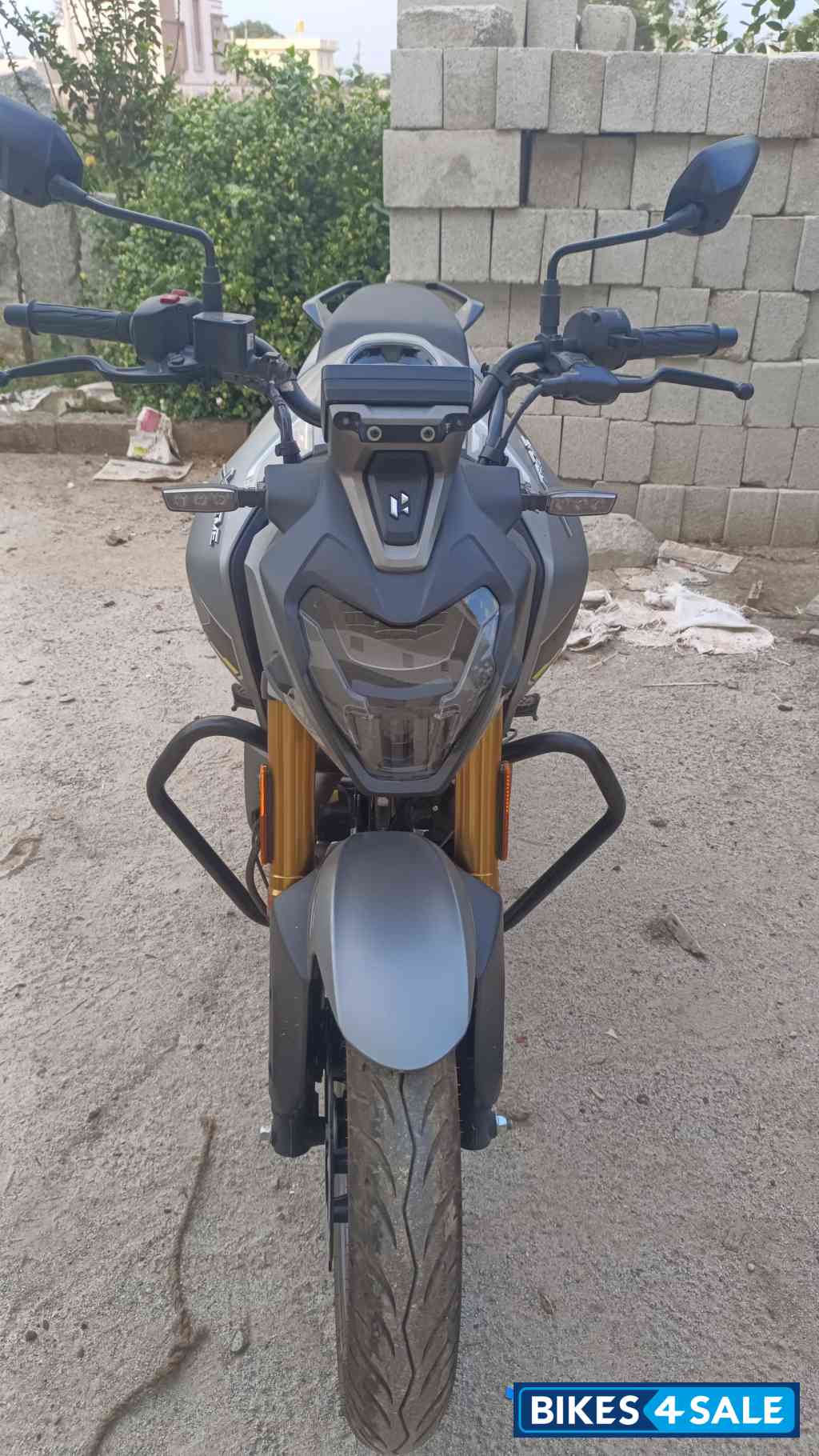 Shadow Grey Hero Xtreme 160R 4V Combat Edition