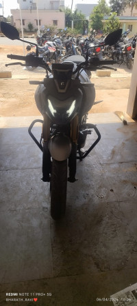 Shadow Grey Hero Xtreme 160R 4V Combat Edition