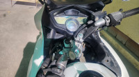White Hero Karizma ZMR