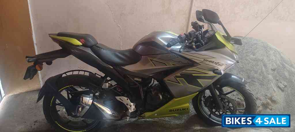 Suzuki Gixxer SF BS6
