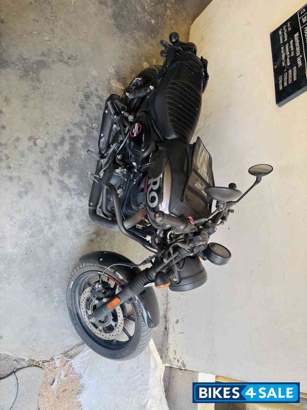 Royal Enfield Hunter 350 Metro