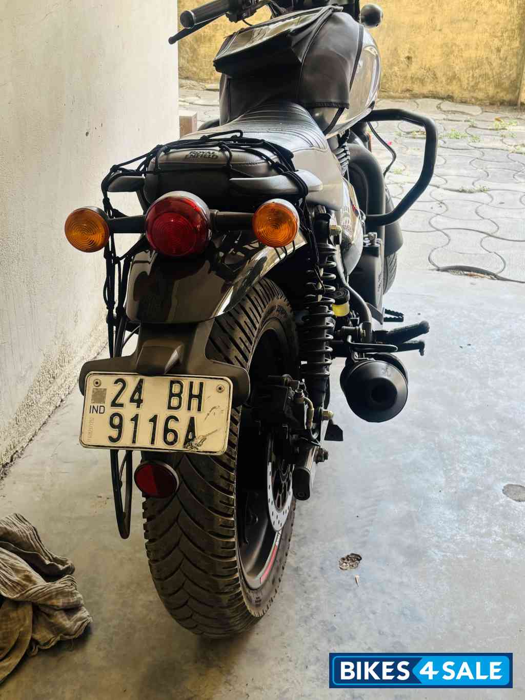 Royal Enfield Hunter 350 Metro