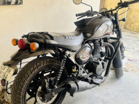 Royal Enfield Hunter 350 Metro