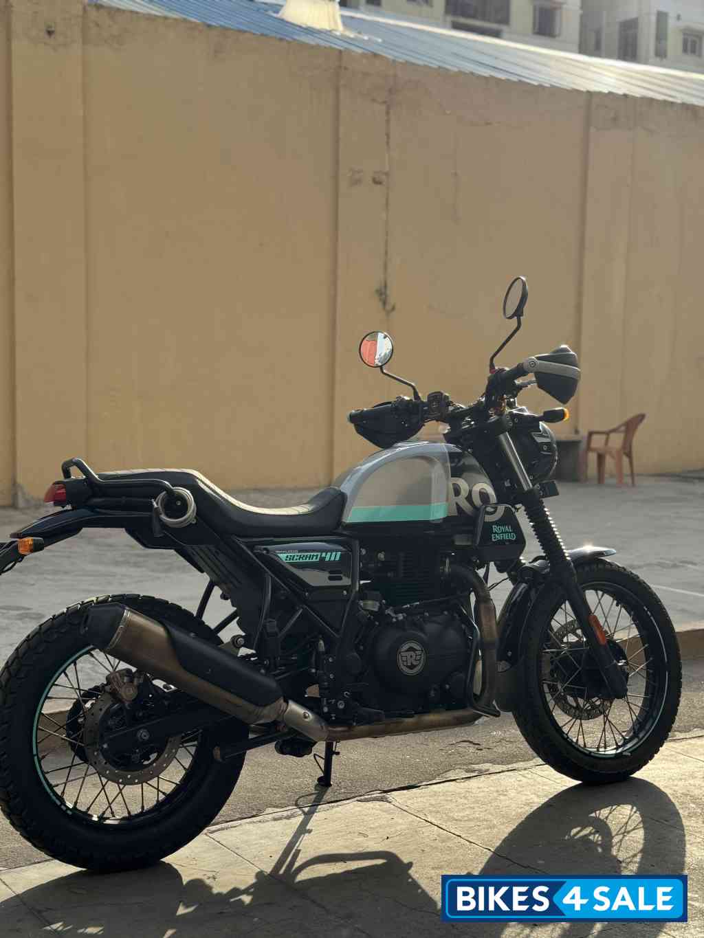 Royal Enfield Scram 411