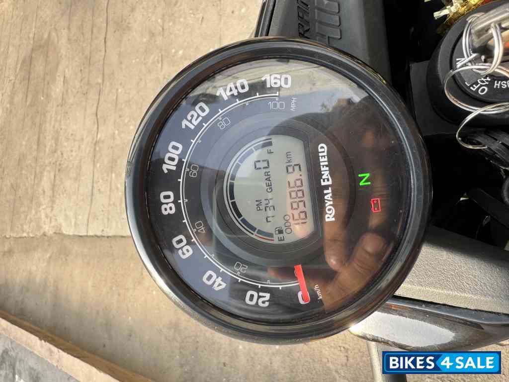 Royal Enfield Scram 411 Royal Enfield Scram 411