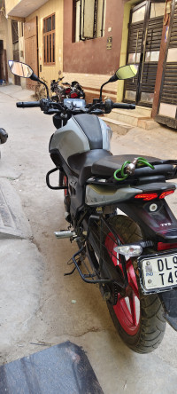 TVS Raider iGO