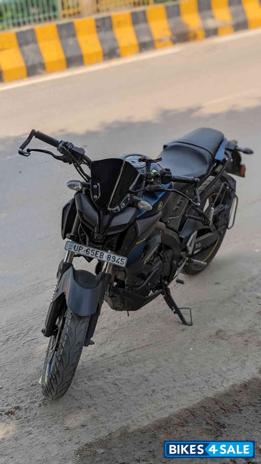 Navy Blue Yamaha MT-15 BS6