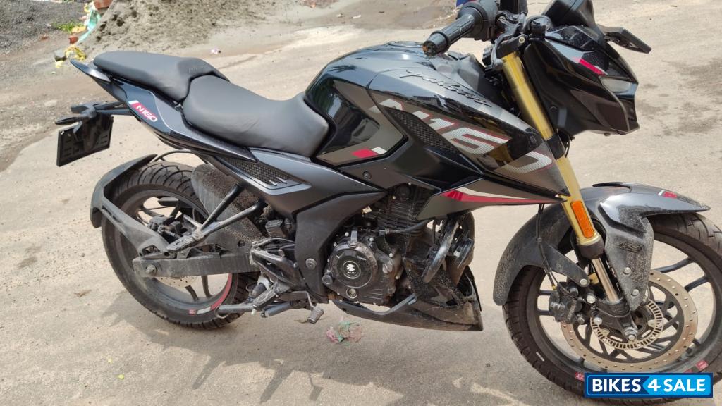 Bajaj Pulsar N160