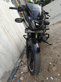 Bajaj Pulsar 125 Neon Disc Single Seat