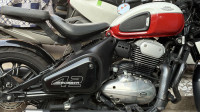 Jasper Red Jawa 42 Bobber Dual Channel ABS