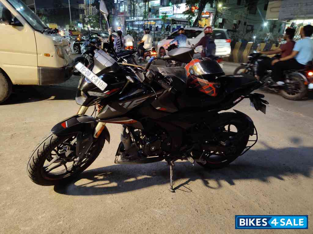 Bajaj Pulsar N160 Dual Channel ABS