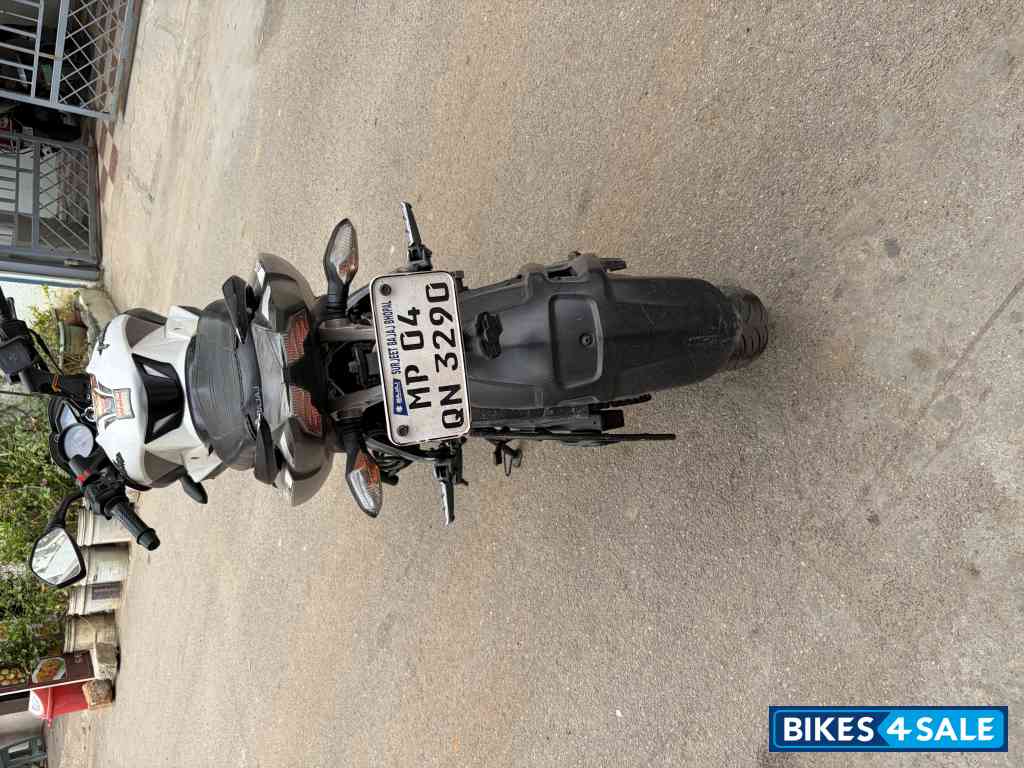 Bajaj Pulsar NS200