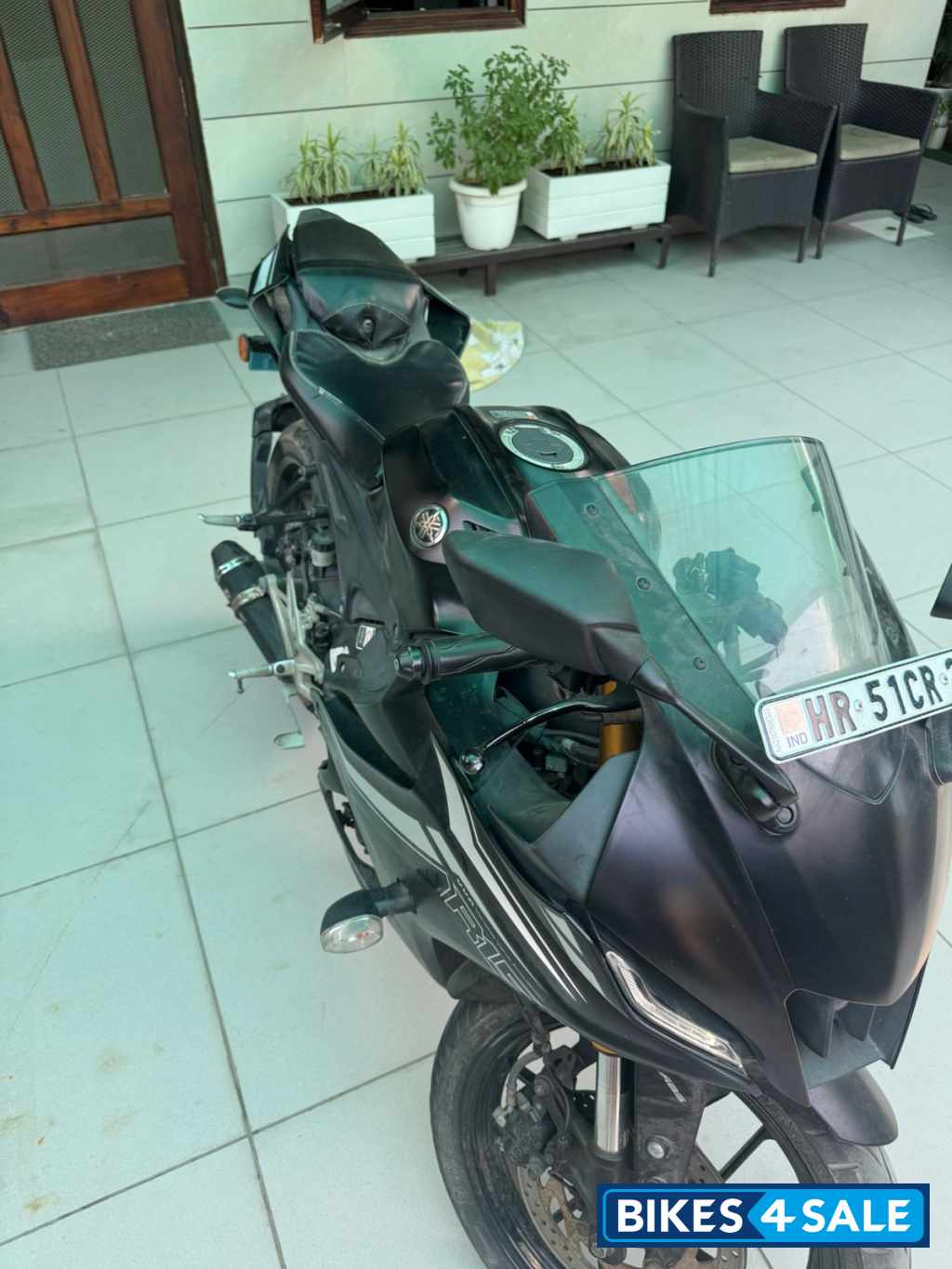 Yamaha R15 V4