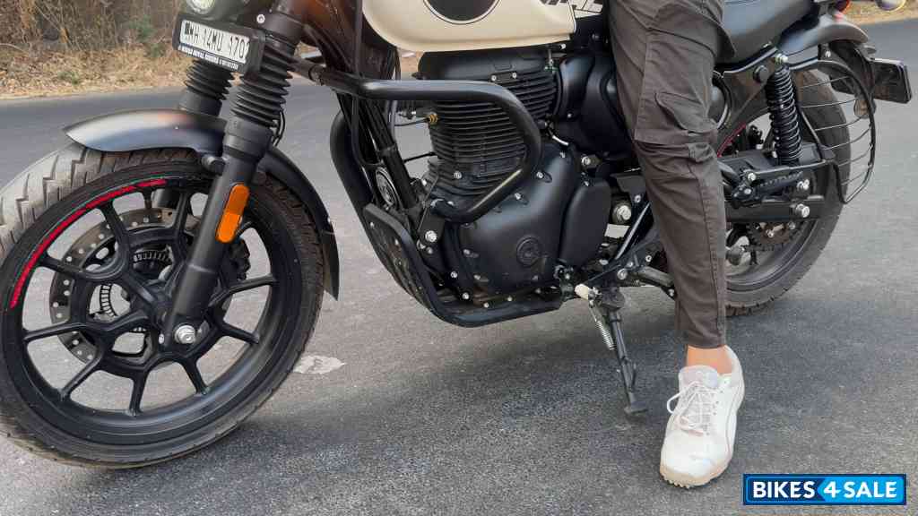 Tokyo Black Royal Enfield Hunter 350 Metro