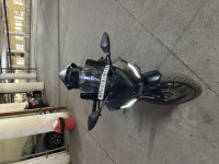 Black Yamaha R15 V4