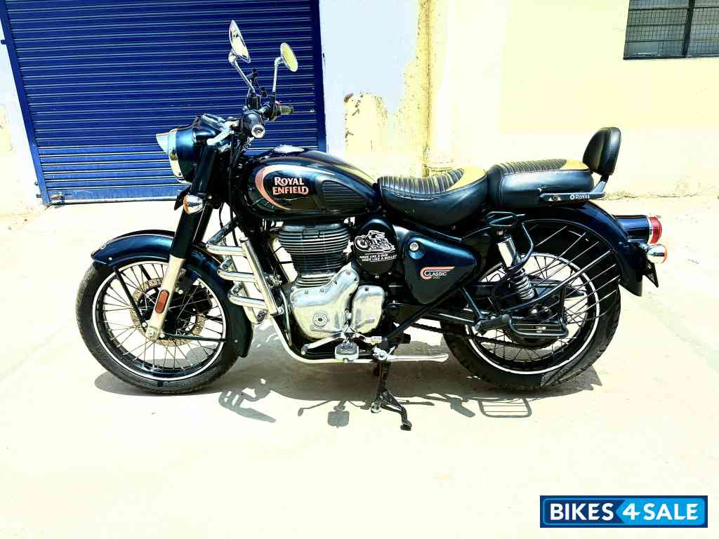 Halcyon Green Royal Enfield Classic 350 BS VI