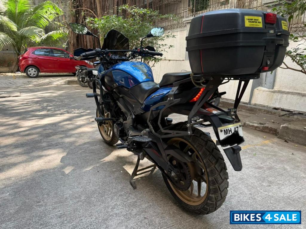 Bajaj Dominar 400 Disc