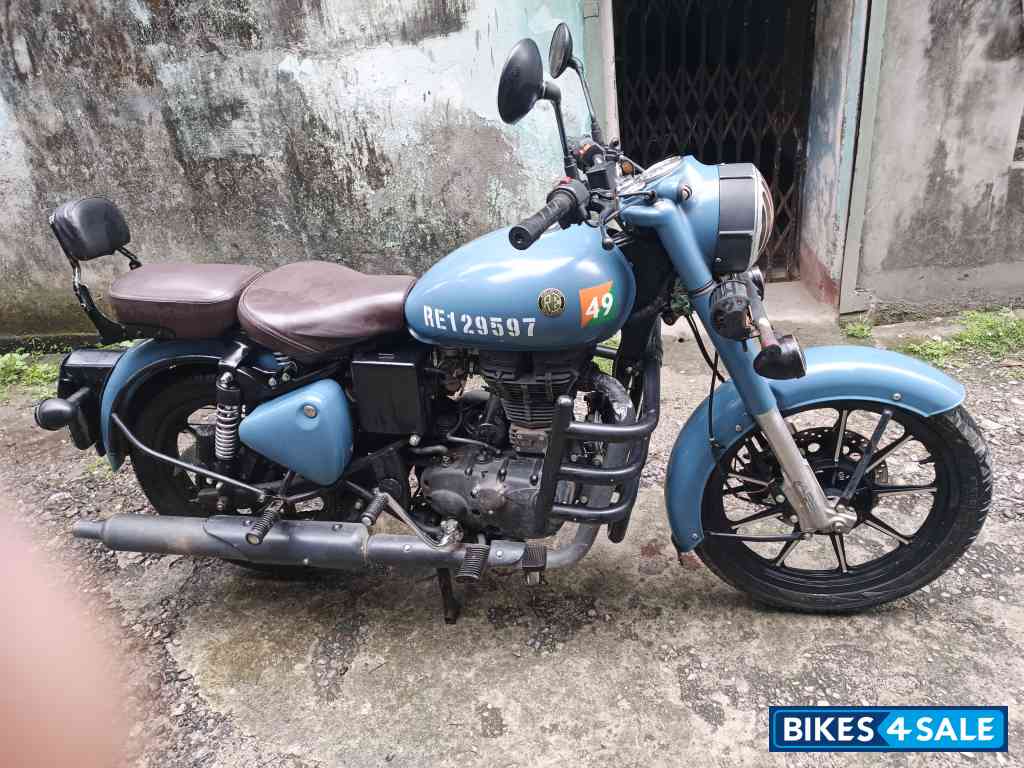 Royal Enfield Classic Signals Airborne Blue