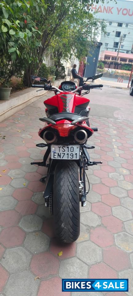 Red Benelli BN 600 I