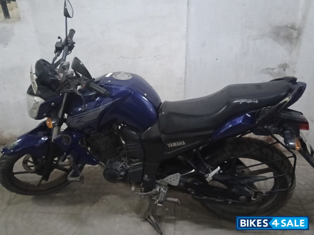 Yamaha FZ16