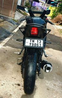 Yamaha R15 V4