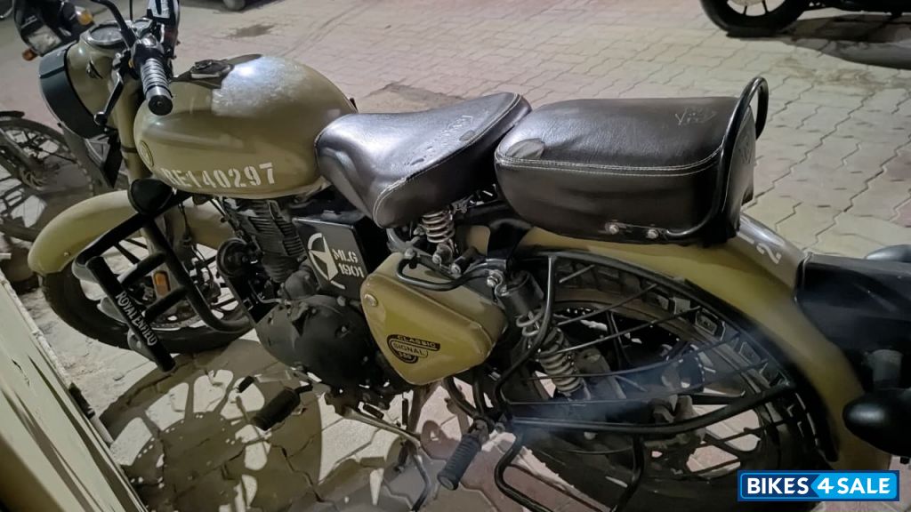 Stromrider Sand Royal Enfield Classic Signals Stormrider Sand