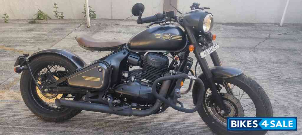 Matt Charcoal Grey Jawa Perak