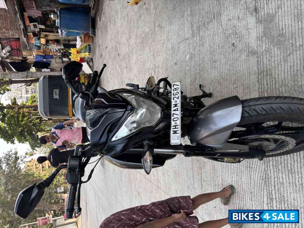 Bajaj Pulsar NS200