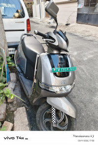 TVS iQube Electric 2022 Model
