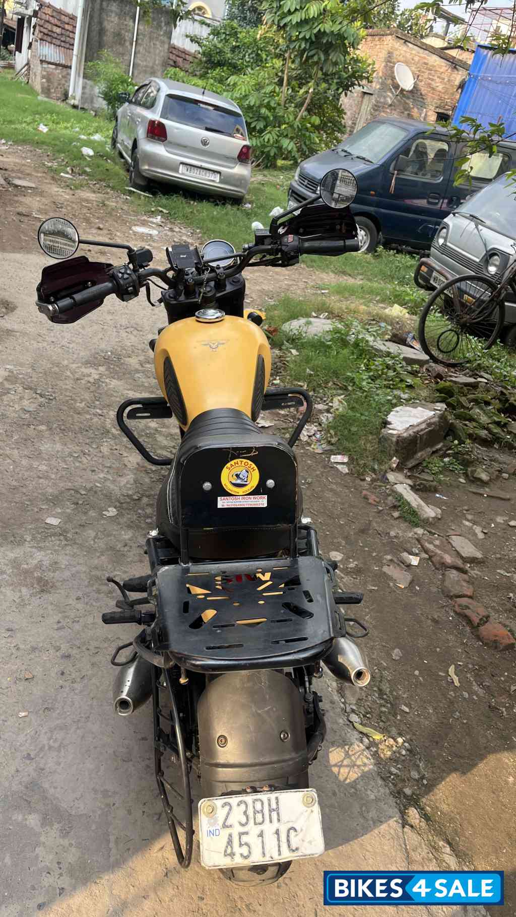 Yezdi Scrambler Single Tone