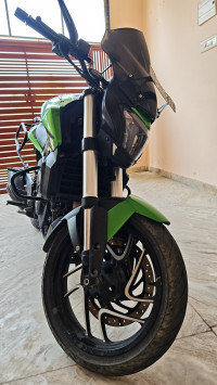 Green Bajaj Dominar 400 ABS BS6
