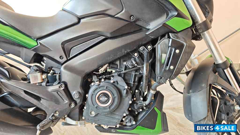 Green Bajaj Dominar 400 ABS BS6