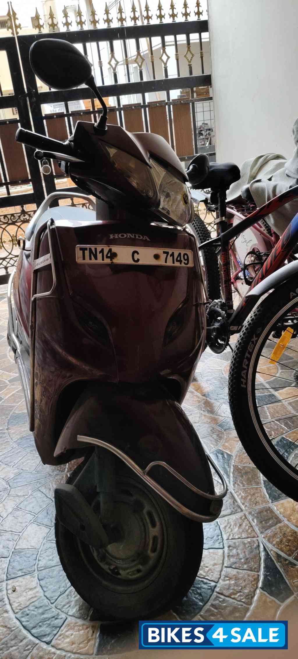 Majestic Brown Metalic Honda Activa 3G
