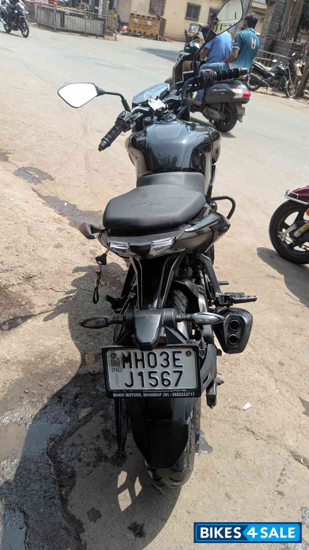Black Bajaj Pulsar N250 Dual Channel ABS