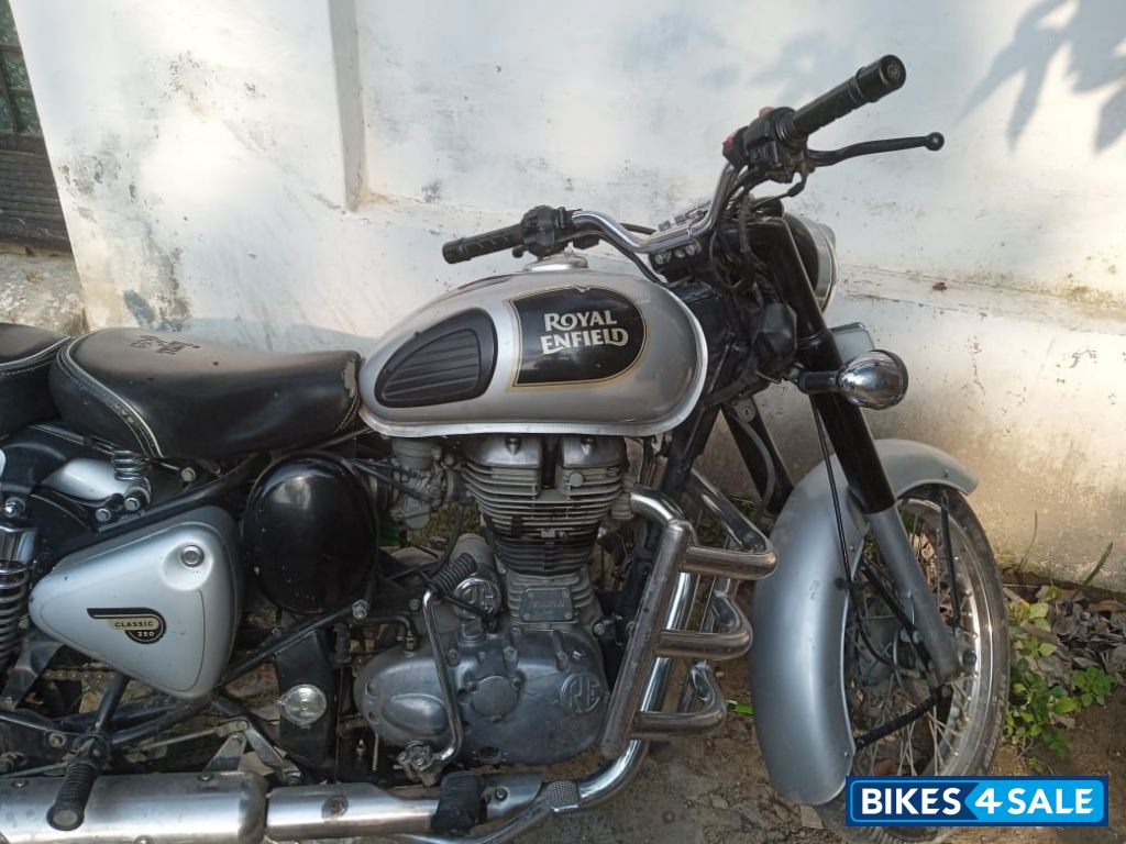 Royal Enfield Classic 350
