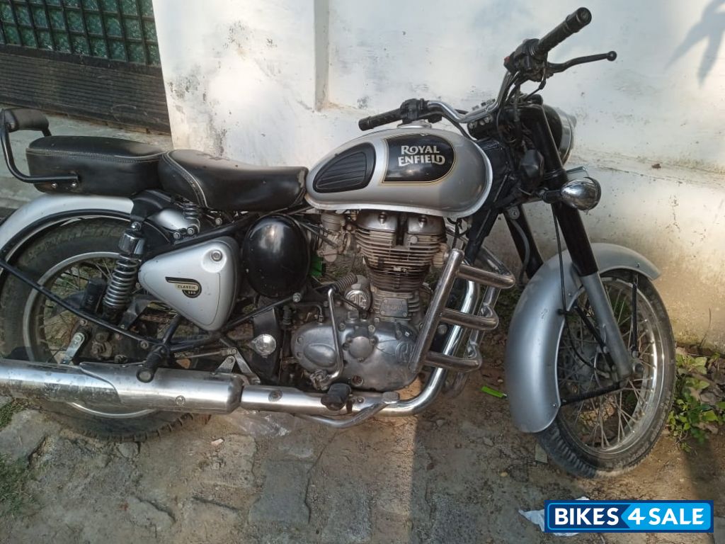 Royal Enfield Classic 350