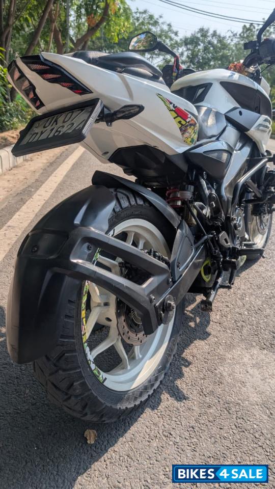 Bajaj Pulsar NS 200 BS6 Bajaj Pulsar NS 200 BS6