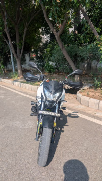 Bajaj Pulsar NS 200 BS6