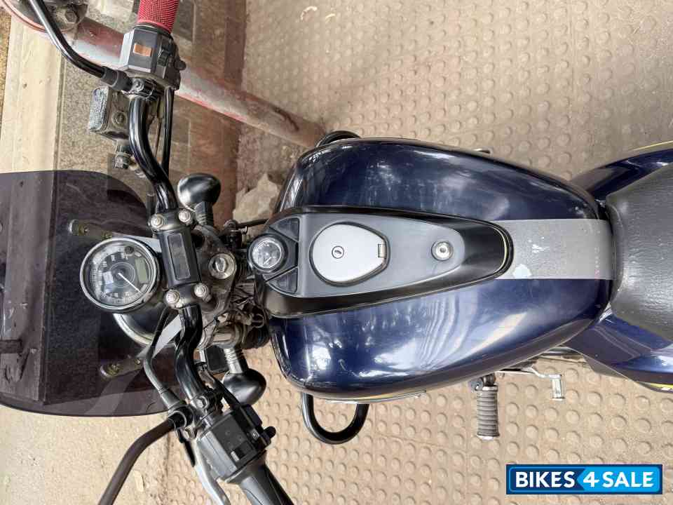 Bajaj Avenger Street 150