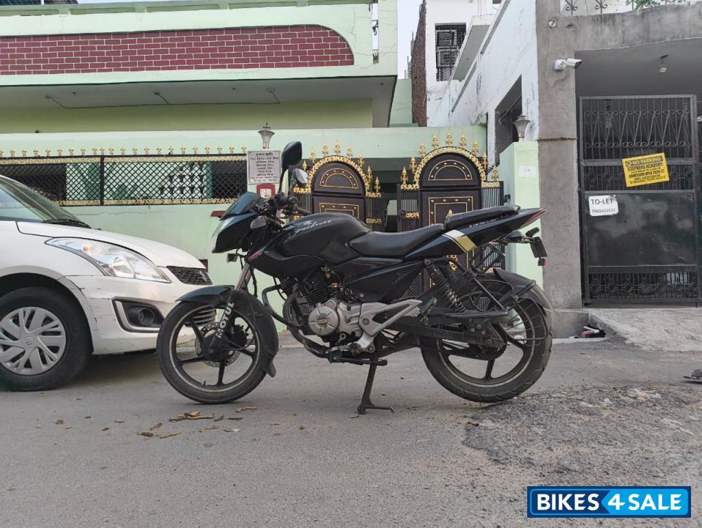 Bajaj Pulsar 135LS