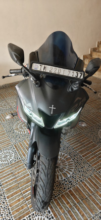 Thunder Grey Yamaha YZF R15 V3