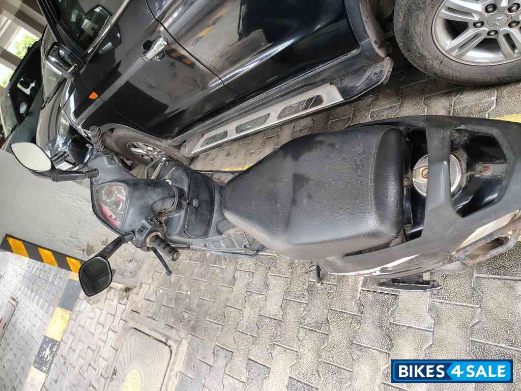 TVS Scooty Streak