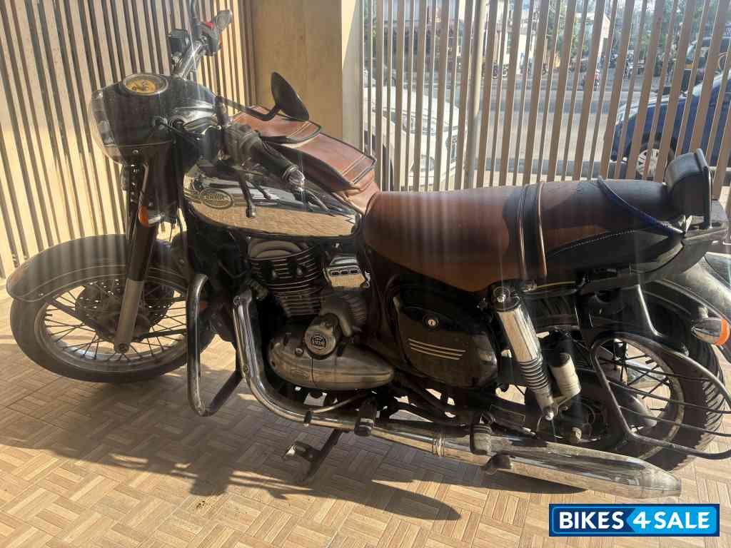 Black Jawa Jawa