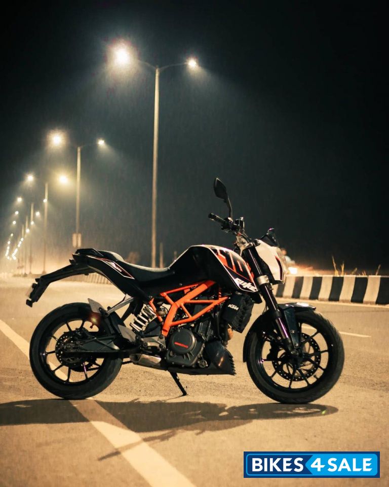 KTM Duke 390 KTM Duke 390