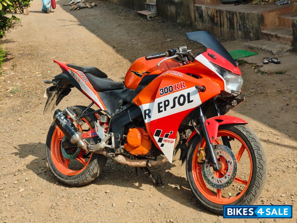Honda CBR 150R