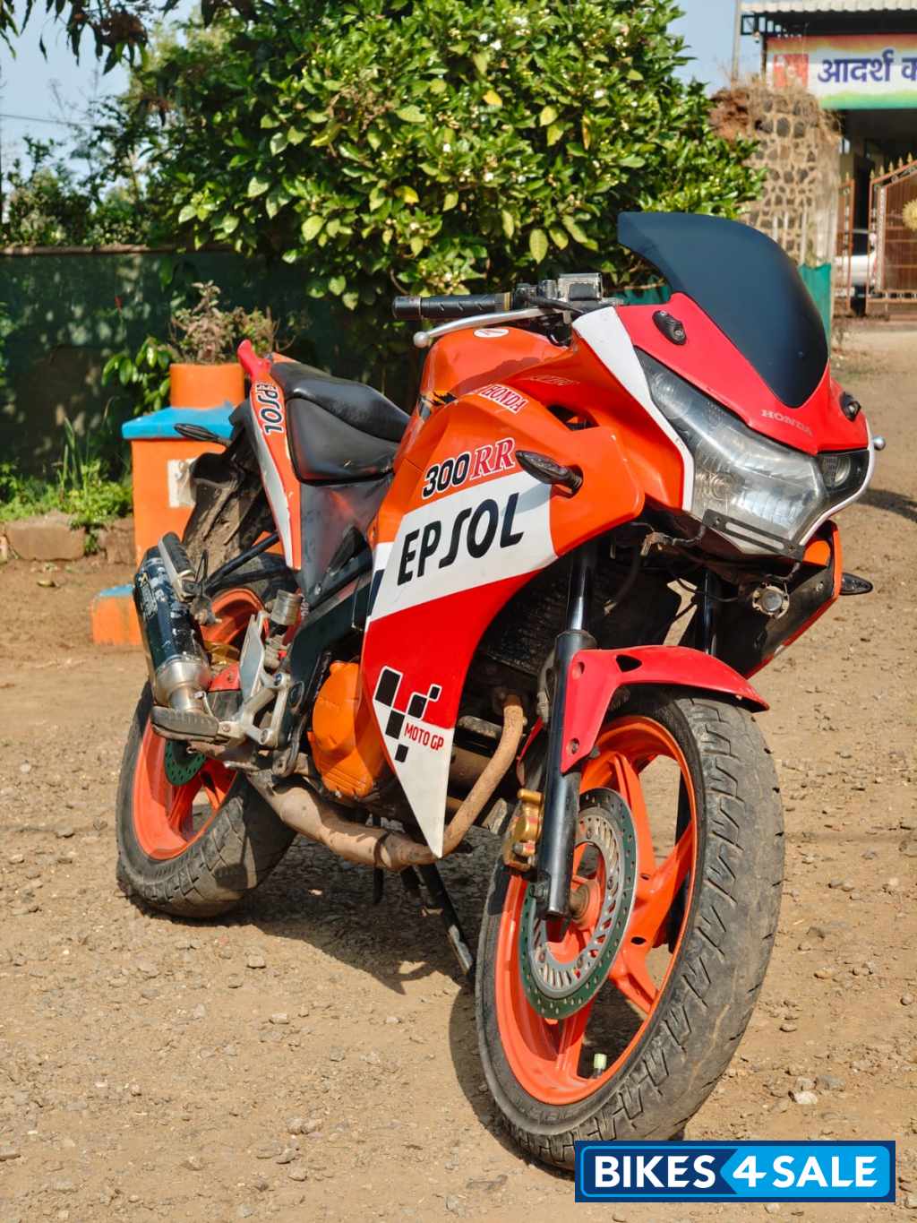 Honda CBR 150R Honda CBR 150R