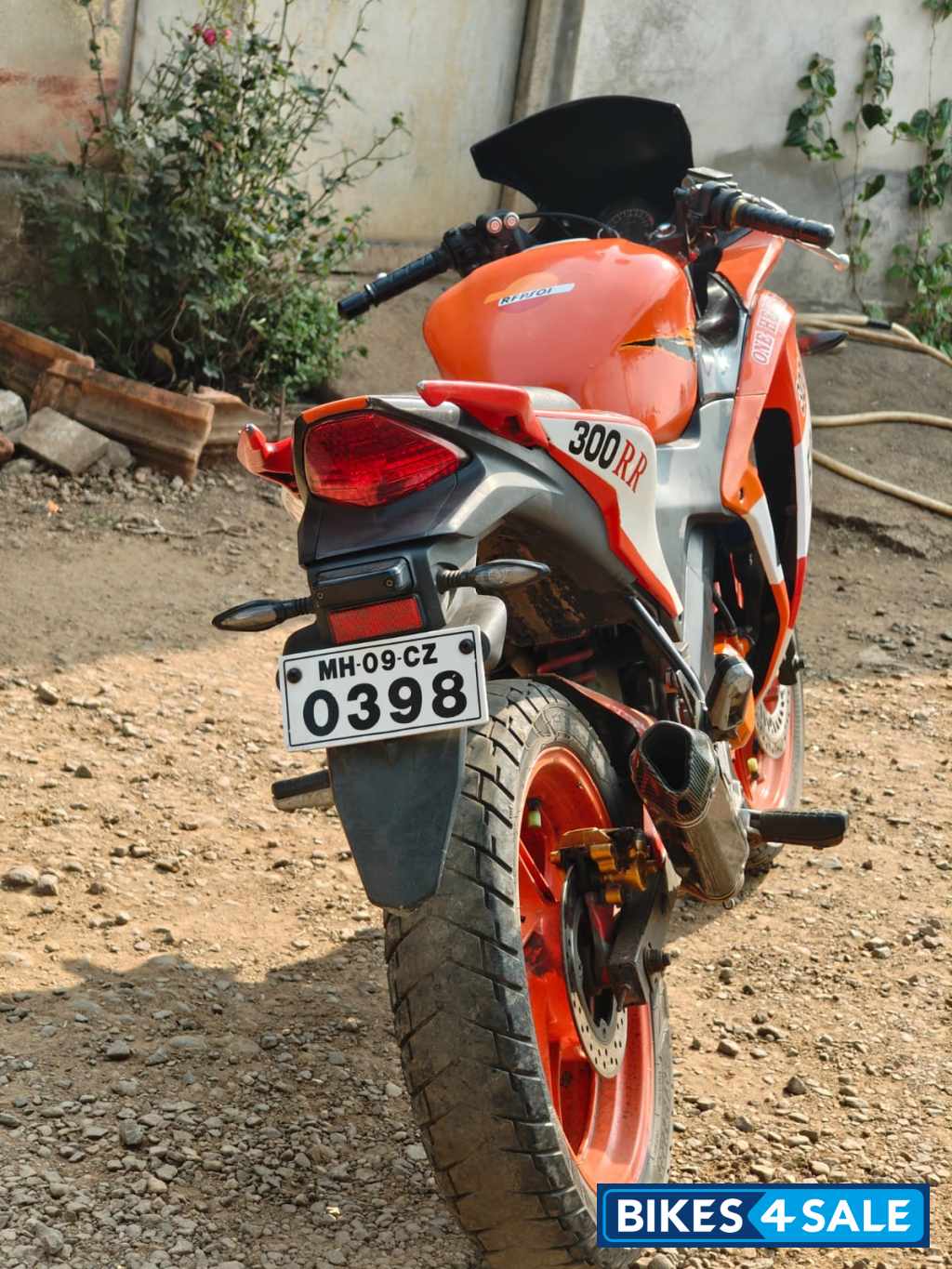 Honda CBR 150R Honda CBR 150R