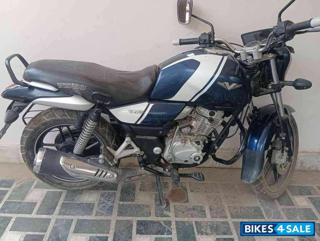 Bajaj V15 Bajaj V15