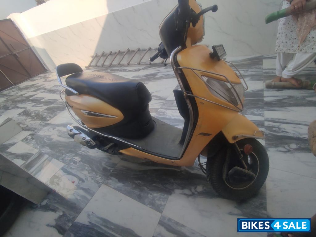 Yellow Hero Pleasure Plus XTec
